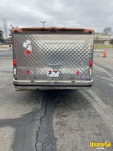 F-350 Canteen Truck Lunch Serving Food Truck 20 Ohio Gas Engine for Sale