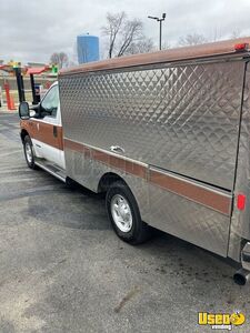 F-350 Canteen Truck Lunch Serving Food Truck Ice Bin Ohio Gas Engine for Sale