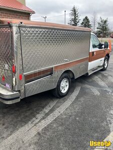 F-350 Canteen Truck Lunch Serving Food Truck Warming Cabinet Ohio Gas Engine for Sale