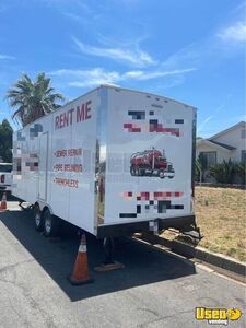 Five Stall Bathroom Trailer Restroom / Bathroom Trailer Bathroom California for Sale