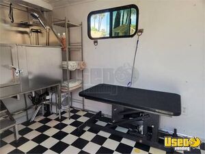 Mobile Dog & Cat Groomer Pet Care / Veterinary Truck Interior Lighting California for Sale