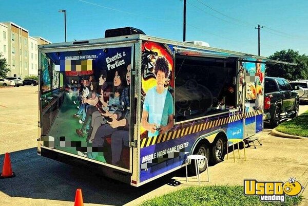 Mobile Video Game Trailer Party / Gaming Trailer Texas for Sale