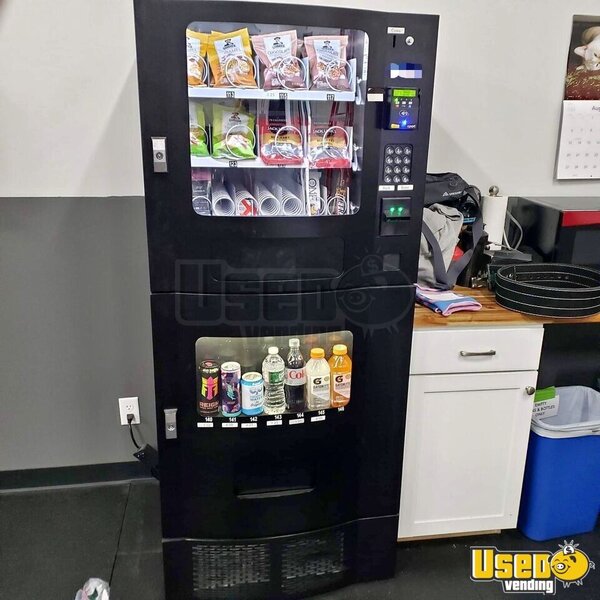 Sm2300 Seaga Vending Combo New Hampshire for Sale