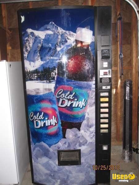 Uknown Soda Vending Machines California for Sale