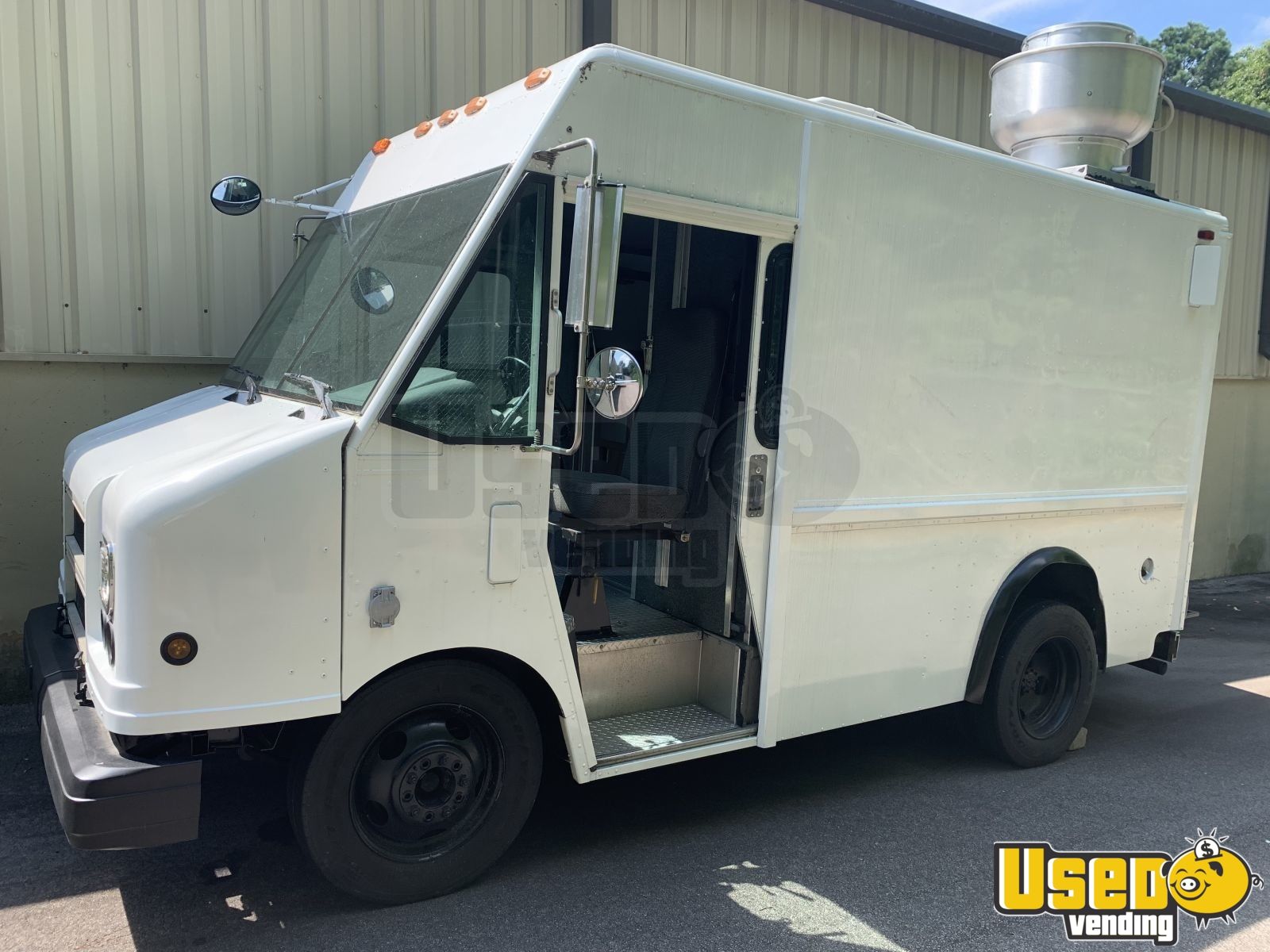 Gmc Used Mobile Kitchen Food Truck For Sale In North