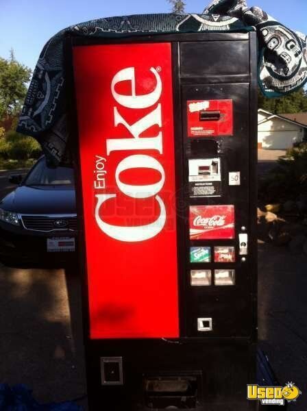 Dixie Narco Machines - Used Dixie Narco - Dixie Vending machines