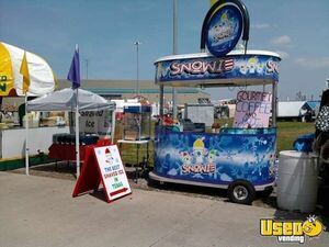 Snowie Kiosk 8" X 5" Kitchen Food Trailer Texas for Sale