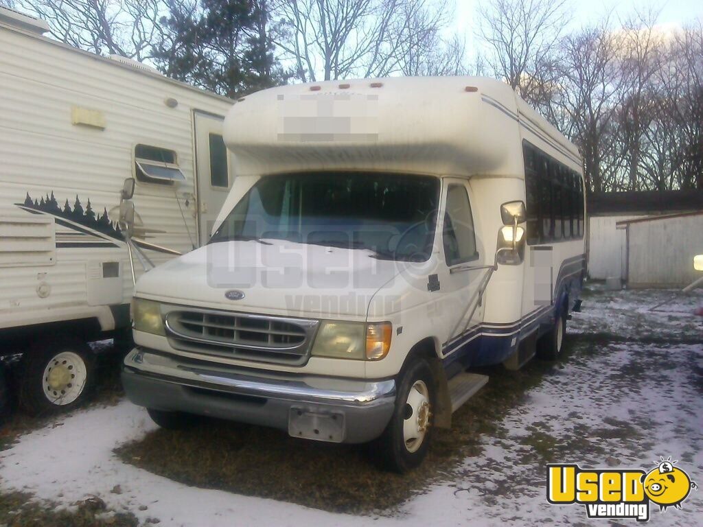 Ford E450 Handicap Bus | Used Shuttle Bus for Sale in Indiana