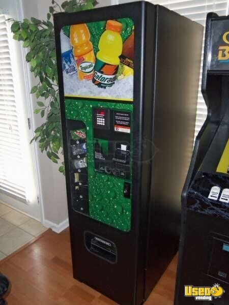 3/21/2005 Wittern Model #3179 Soda Vending Machines Kentucky for Sale