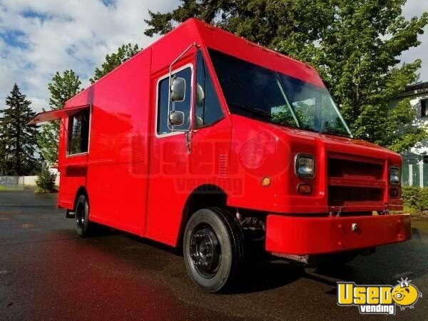 Freightliner Used Food Truck Mobile Kitchen For Sale In