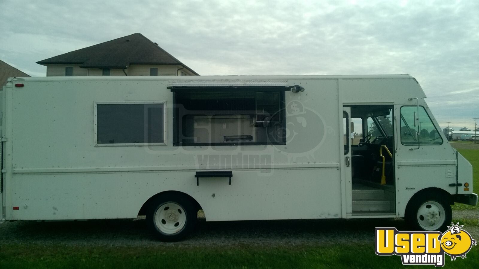Workhorse Mobile Kitchen Food Truck For Sale In Ohio Ebay