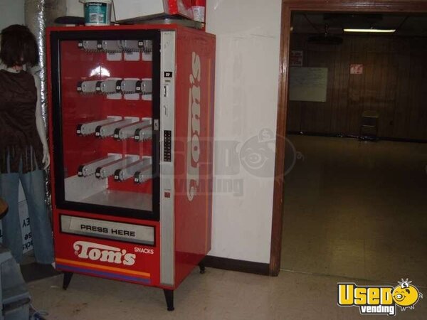 Unknown Polyvend S-20-s Soda Vending Machines Virginia for Sale